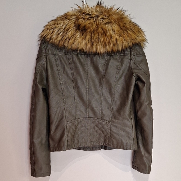 AKIRA Olive Faux Leather Jacket with Faux Fur Collar - Picture 6 of 7